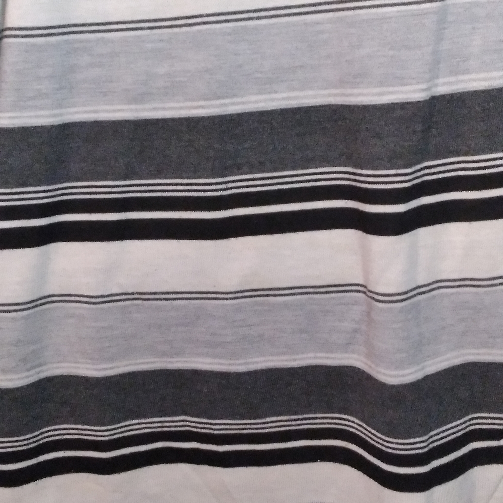 (#11) Men's Black and White Stripped Xtreme Gear Collar Shirt (Size 3XL) - Picture 5 of 12